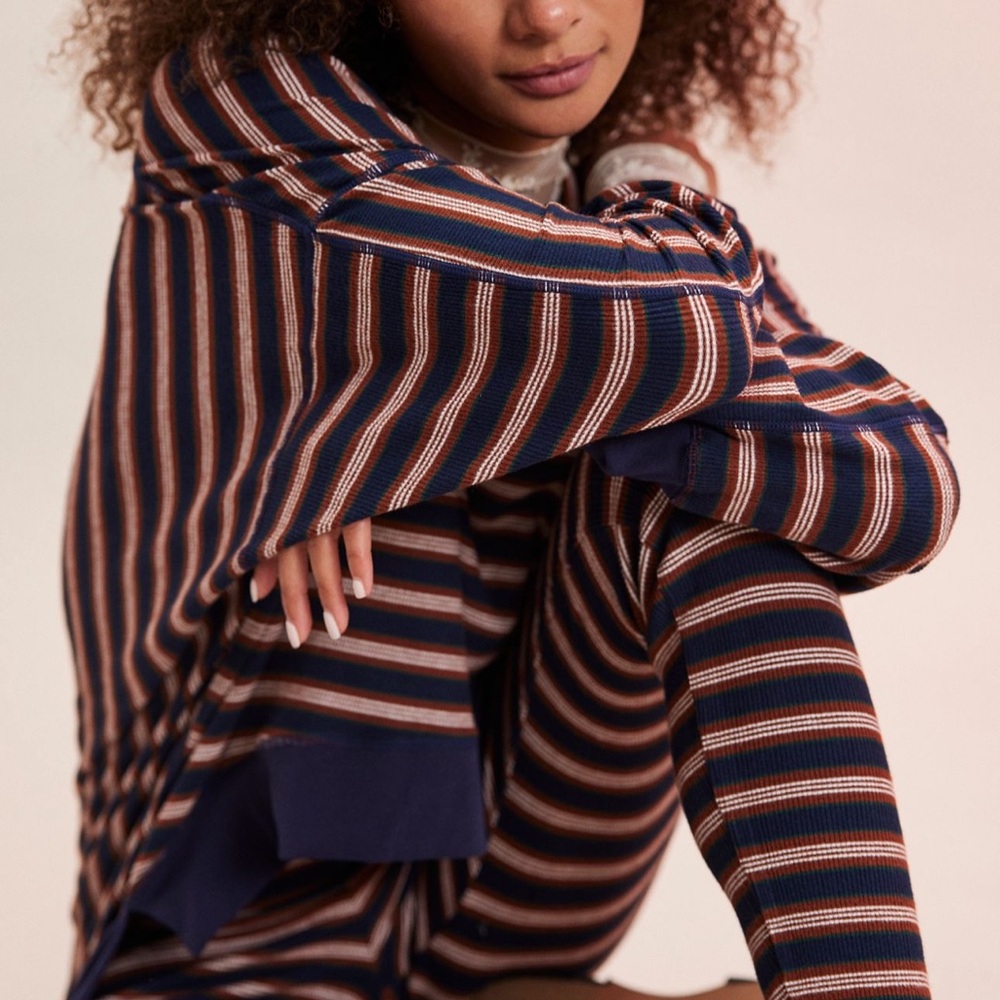 NWT Free People Making It Happen Pullover - Picture 2 of 4